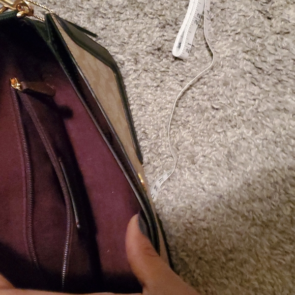 Handbag - Picture 3 of 5